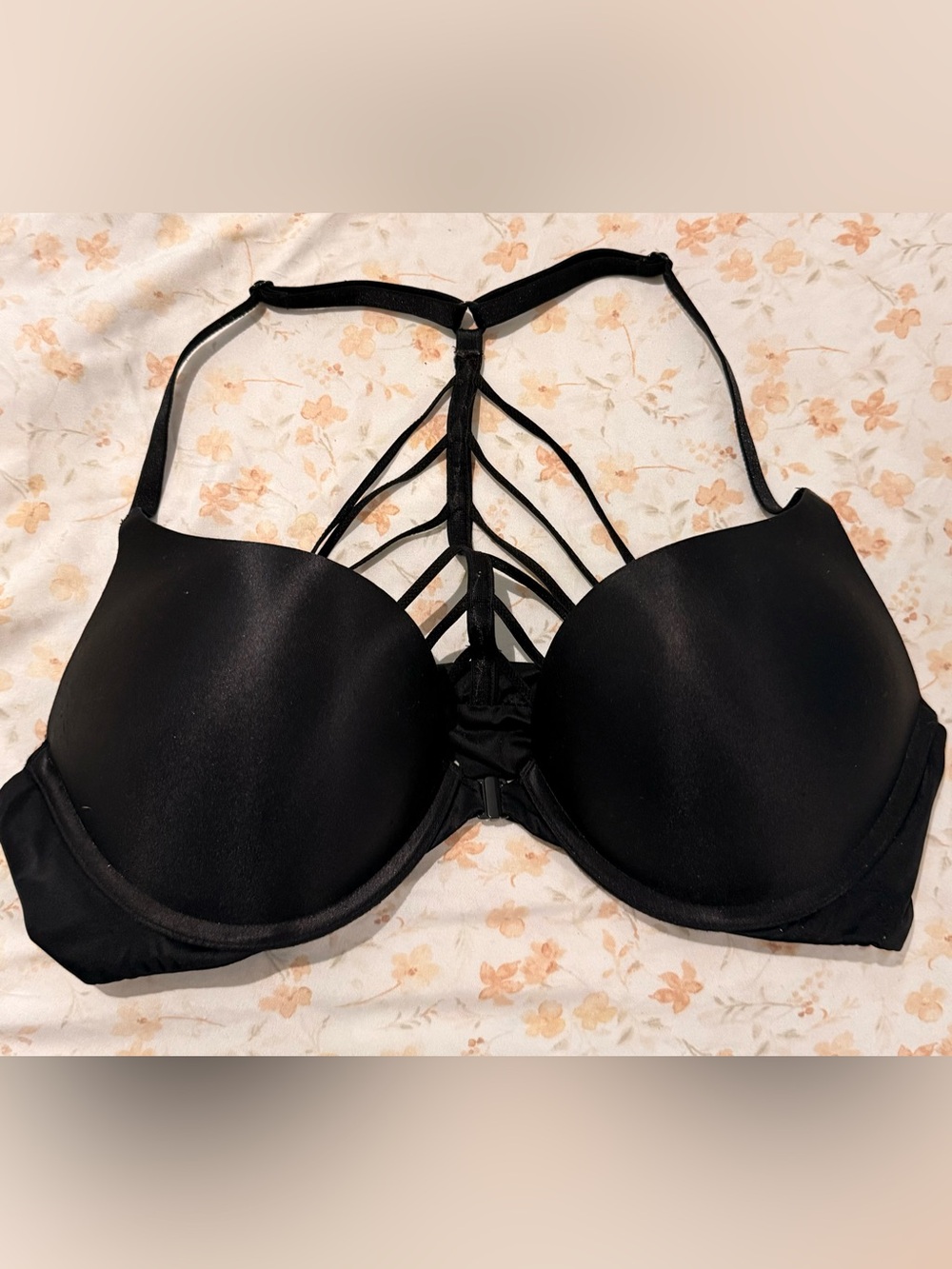 Victoria's Secret Black Strappy Front Push-Up Bra